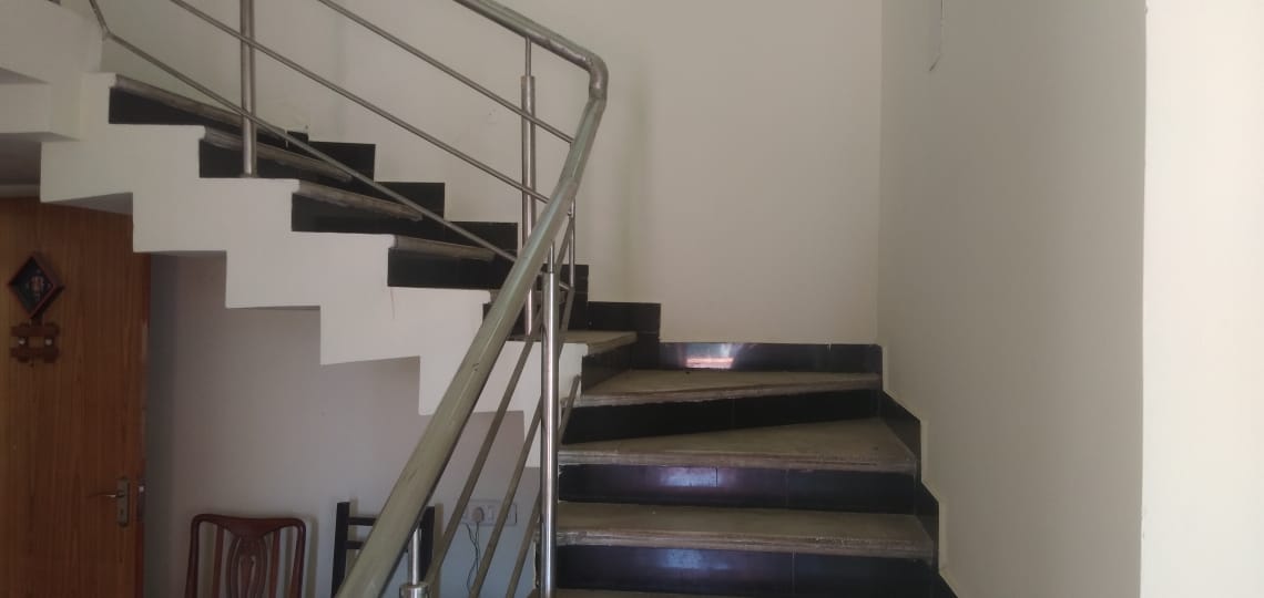 Semi Furnished 3bhk Duplex in New Sarania, Guwahati, Assam, India for Rent